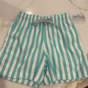 Boys Kiddy Flowers (Kenny Flowers) swim trunks size 6, NWT